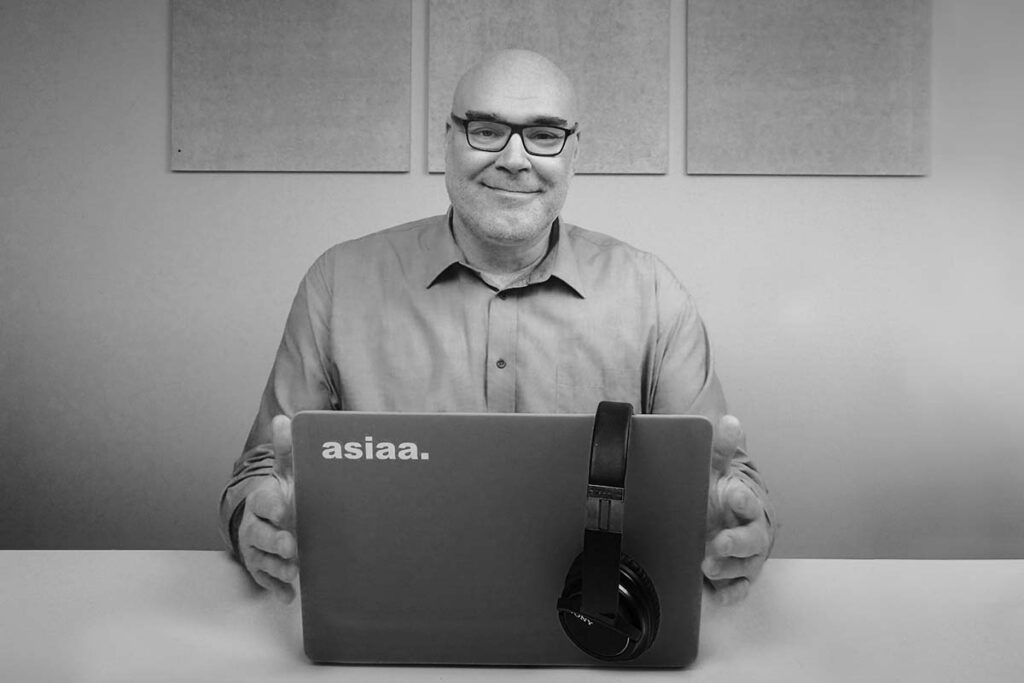 asian_mies_mv - Janne Nummela Janne Nummela Viestintäkurssit.fi / Asiatalo